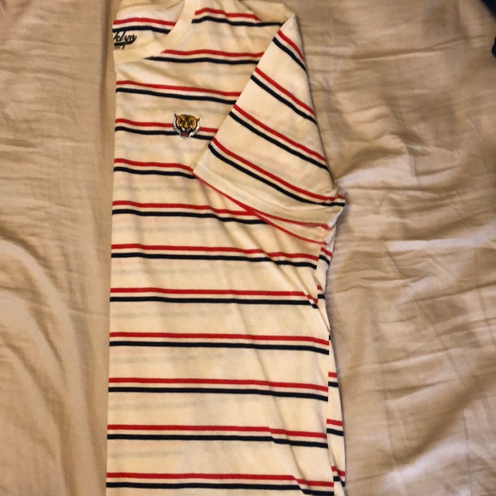 Brooklyn cloth T shirt